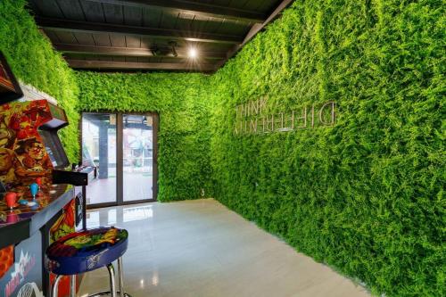 New Miami & Calle Ocho Home with Arcade! photo 34
