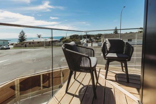 Ein Balkon oder eine Terrasse in der Unterkunft One50 Molesworth L1 - Sleeps 6