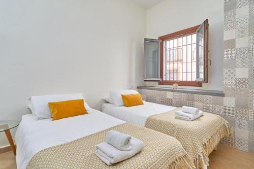 Ένα ή περισσότερα κρεβάτια σε δωμάτιο στο Luxury apartment in Nerja