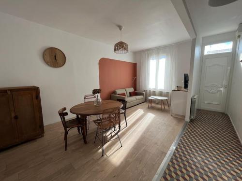 La maison de Camille climatisation parking privé WIFI