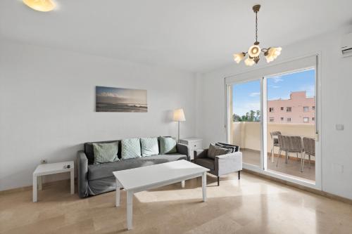 Torrequebrada apartment by Costarentals - Ref 238