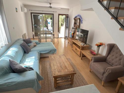 Aphrodite's gardens entire townhouse 400 m to the sea