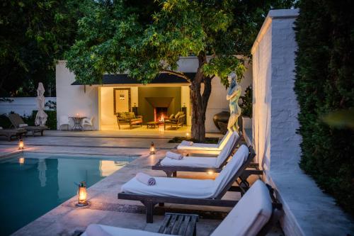 Kolam renang di atau dekat dengan Grande Provence