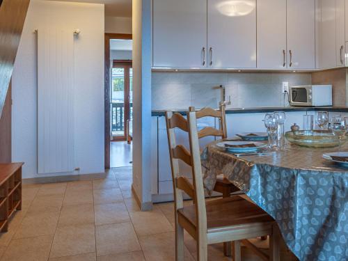 Apartment Anemone 9 by Interhome