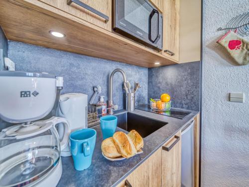 Apartment Arcelle 604 by Interhome