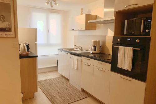 Photo de la galerie de l'établissement Jaurès - Centre ville - T1 bis au calme, à Brest