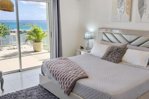 Giường trong phòng chung tại 4 bedroom Villa La Casa del Jefe with Private pool