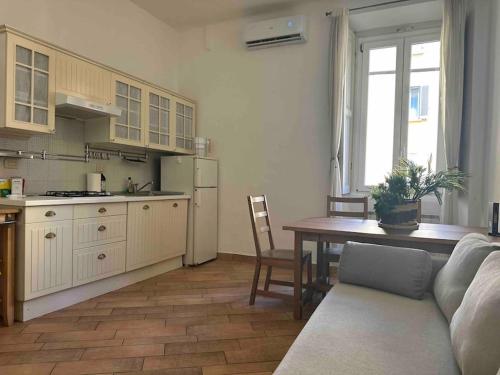 Xenia Apartments - Charming Garden Suite in Porta Venezia