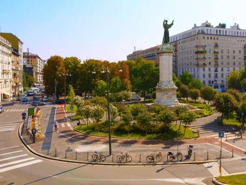 Xenia Apartments - Charming Garden Suite in Porta Venezia