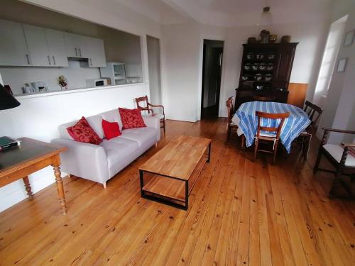 Saint-Jean de Luz, appt 6 couchages à 50m de la plage