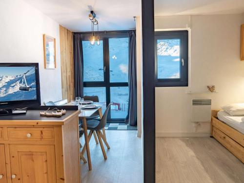 Charmant 2 Pièces Rénové Val Thorens - 4 Pers, Ski aux Pieds, Balcon, Wi-Fi