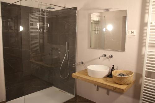 Ванная комната в Miravigne House - Casa di Campagna con Cucina