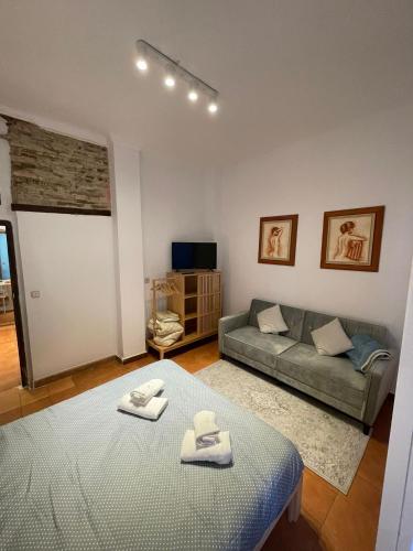 Frailes Apartments