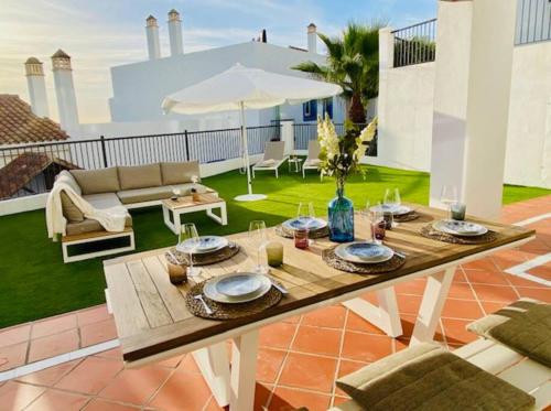 Apart. Paraíso Pueblo - 6 pools - Golf 2001