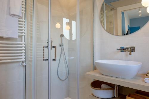 633 APPIA DESIGN ROOM photo 21