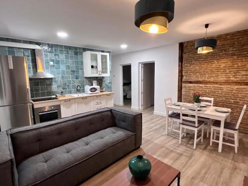 Soñar en la Plaza Cervantes 2