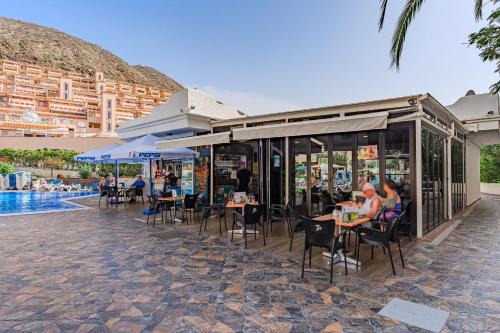 Amplio dúplex en Los Cristianos by AltamarHomes