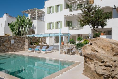 Anthos Apartments