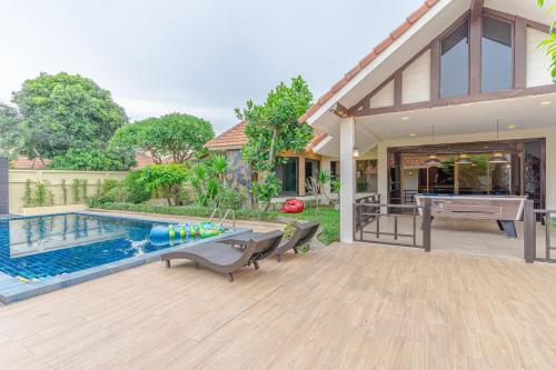 Πισίνα στο ή κοντά στο Mew villa 3 pattaya