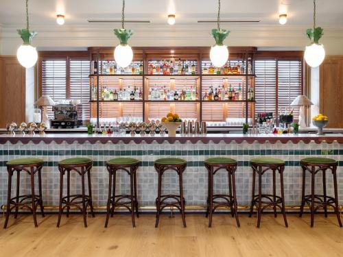 Palihouse Hyde Park Village Image