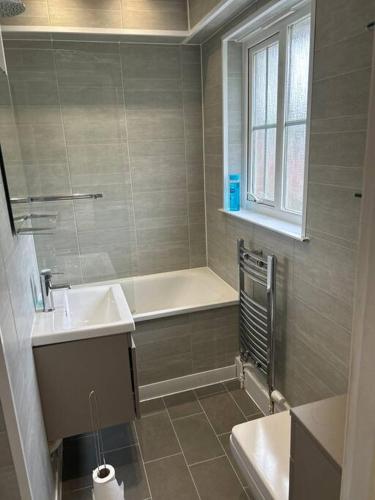 4 bed5 bath StAlbans contractors – Photos 4