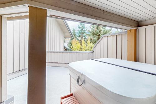 Φωτογραφία από το άλμπουμ του Glacier's Reach 42 σε Γουίσλερ