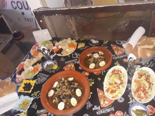 Gallery image of Café Autor Dan et Eger Nouvelle Restaurant in Ouzoud