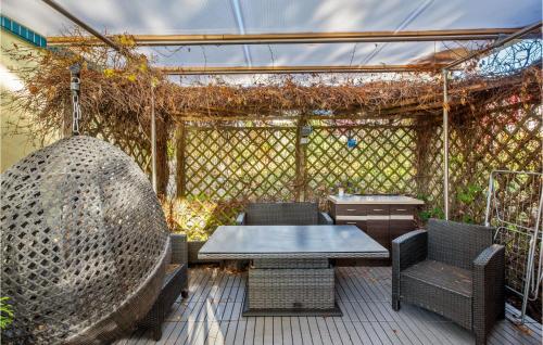 Ruang duduk di Pet Friendly Home In Zeulenroda-Triebes