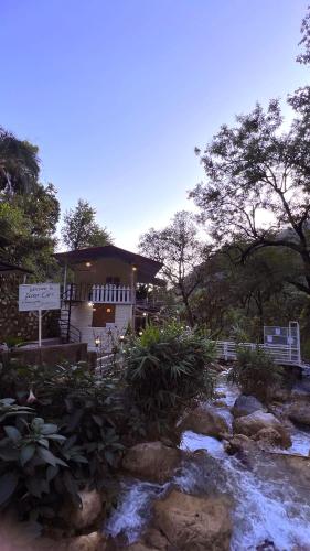 Sacred Cafe BnB – Photos 2