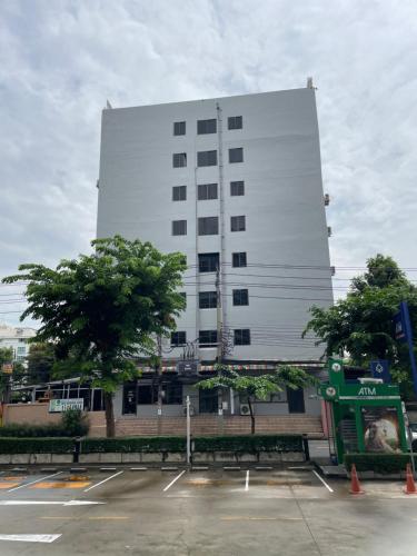 ホテルが所在する建物