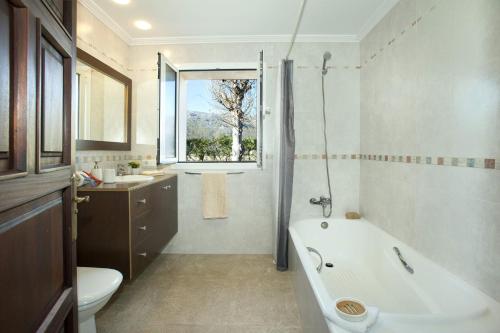 Villa La Sort by Villa Plus