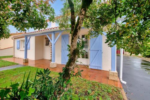 Grande maison pour 10 avec piscine