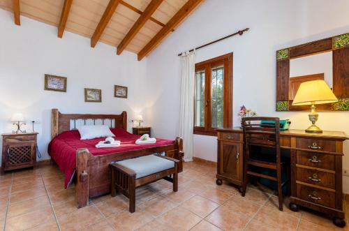 Postel nebo postele na pokoji v ubytování YourHouse Ermita Villa