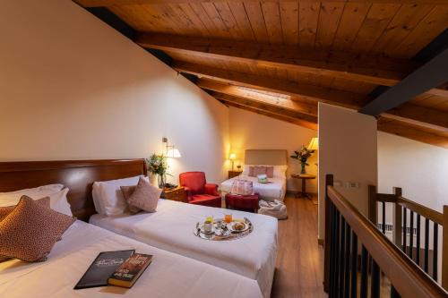 Postel nebo postele na pokoji v ubytování Hotel Venice Resort Airport