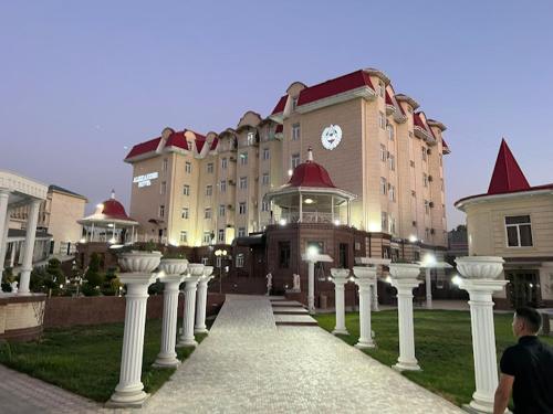 Alexander Hotel