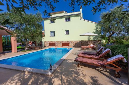 Gallery image of Elegant Villa Versovica with pool near Pula by WiiBuk in Peruški