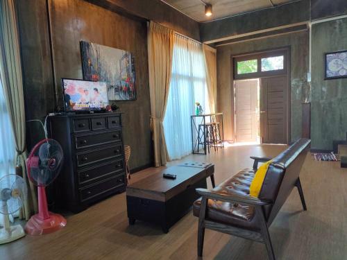 Μια τηλεόραση ή/και κέντρο ψυχαγωγίας στο Modern Loft Style