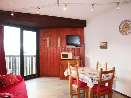 Studio aux Orres, skis aux pieds, pour 4 personnes - FR-1-322-138