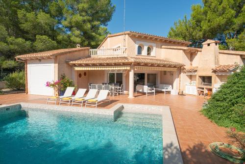 Fotografie z fotogalerie ubytování Villa Estranys, con piscina privada v destinaci Alcúdia