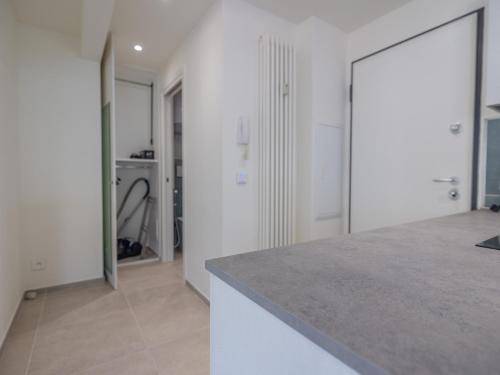 Appartement calme 2P refait à neuf avec terrasse et WiFi à Menton