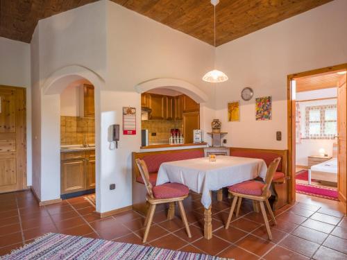 Kuchyň nebo kuchyňský kout v ubytování Ferienwohnung Danner