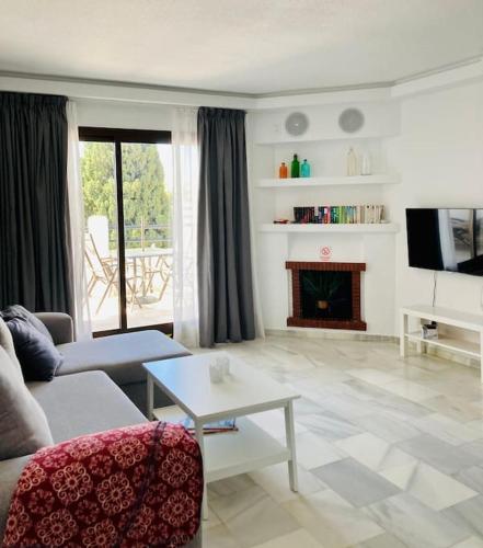 Amazing sea views, 1 Bed Pueblo Evita