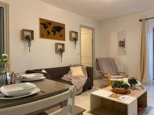 Au pied de la cité, T3 au calme