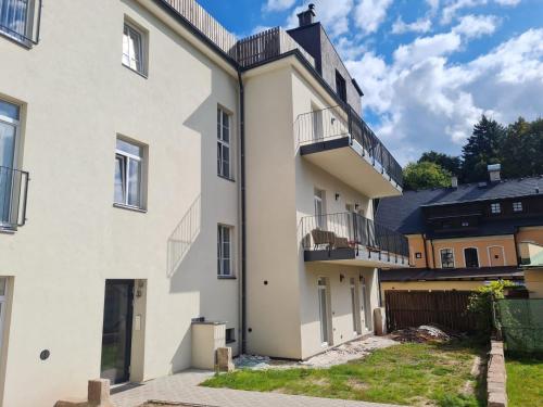 Budova, kde se apartmán nachází