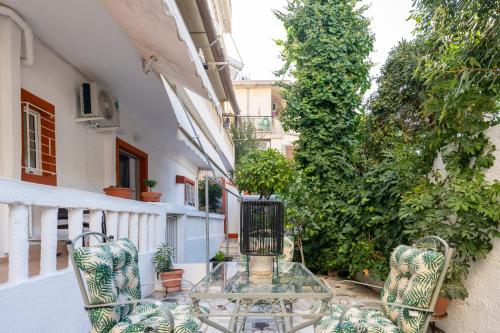 Majestic 2 Glyfada