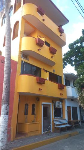 Bangunan di mana terletaknya hotel