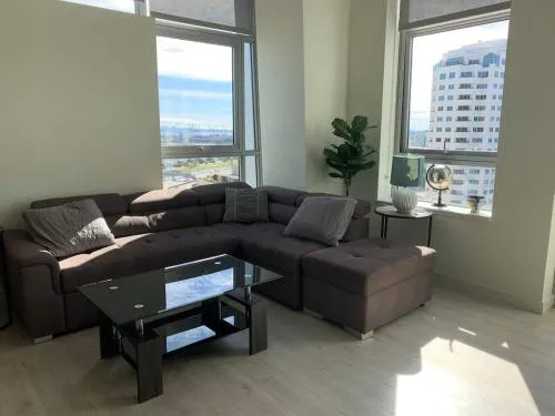 Top Floor High Rise 3 Bed DTLA Skyscraper Penthouse photo 8