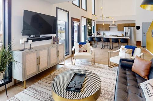 TV a/nebo společenská místnost v ubytování Illume 407