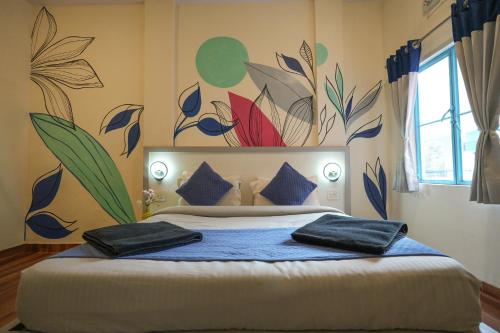 Katil atau katil-katil dalam bilik di Shalom Backpackers Udaipur