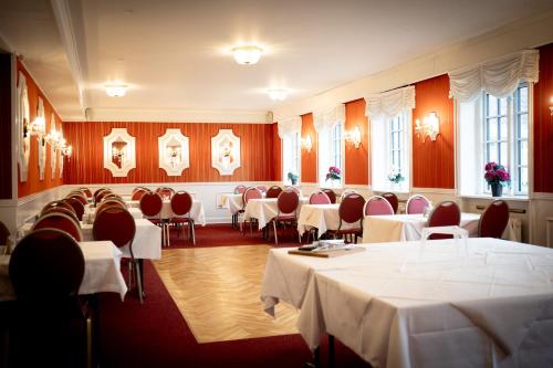 En restaurant eller et andet spisested på Frederiksværk Hotel